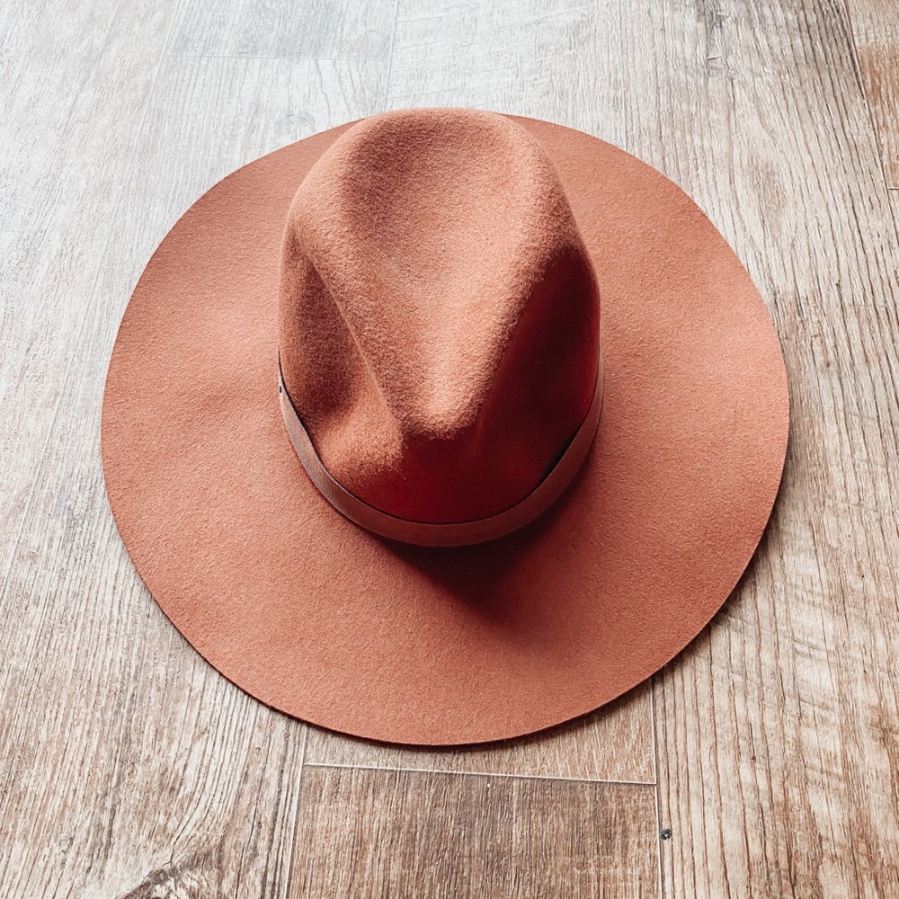 NWT Billabong Oversized Brim Fedora Hat
